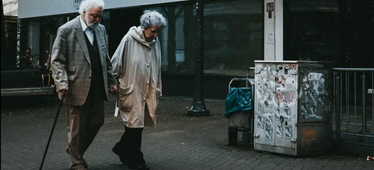 Zorg- en welzijnsprofessionals werken samen aan betere zorg voor ouderen