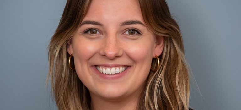 Charlotte van den Eijnde: “Thuiszorgmedewerkers zijn een spin in het web voor veel mensen in de wijk”