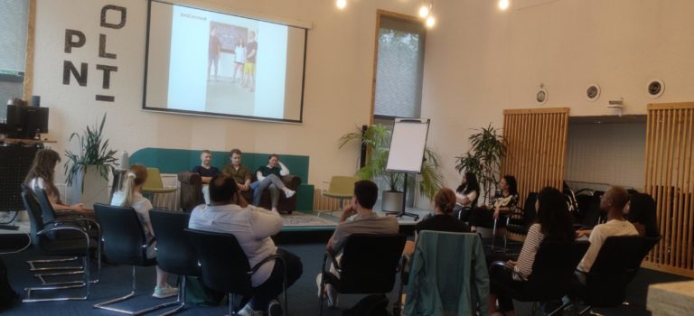 Eindpresentaties Honours Class in het teken van schaarste in zorg en welzijn